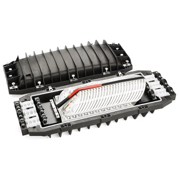 How to transmit fiber optic cables over long distances 